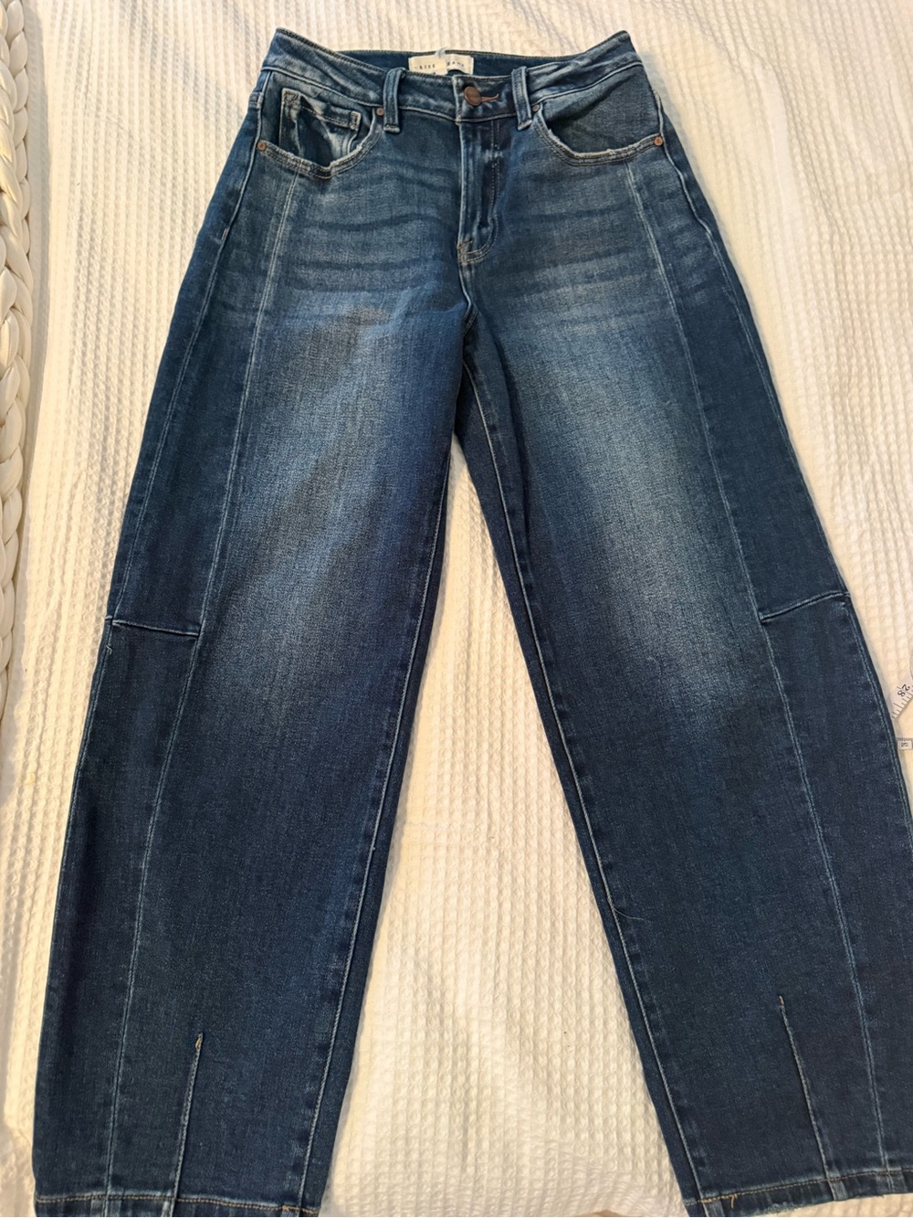 Risen, barrel, whiskered, High-Rise Wide Leg Jeans — Dark Blue Wash - Picture 2 of 8